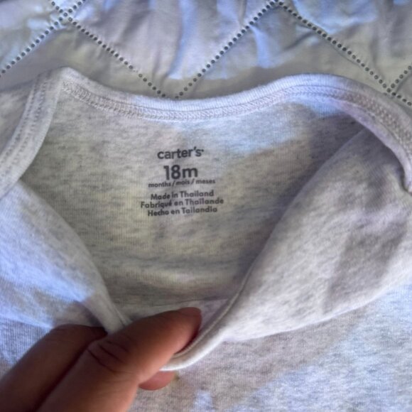 3 For $15‼️ BUNDLE & SAVE Carter's Gray Onesies Size 18m - Picture 2 of 2